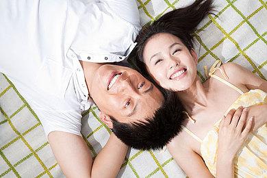 《新世界》太火爆了 数千人排队等待进入游戏